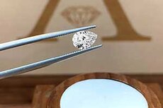 diamant-aus-krematorium-asche.jpg